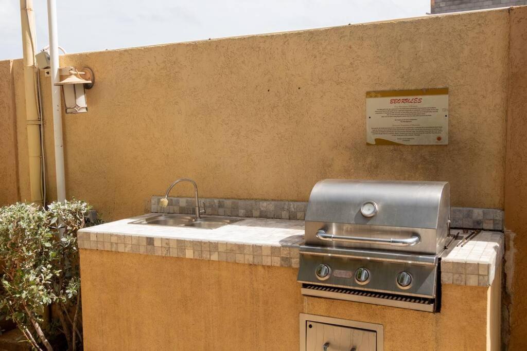 New! Cozy 1 Bedroom Condo- Gold Coast, Noord ARUBA Palm Beach Zewnętrze zdjęcie