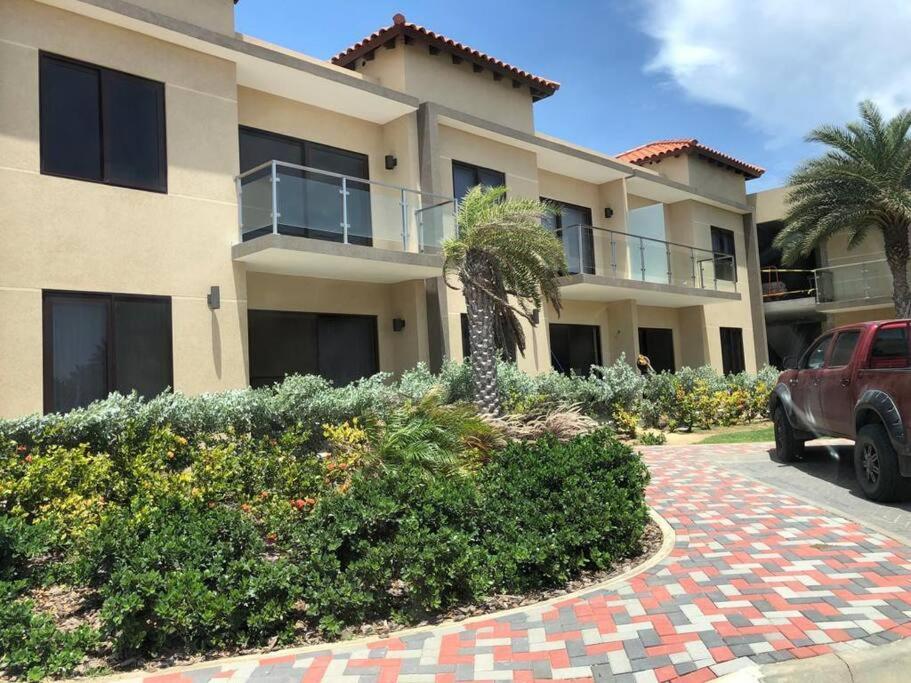 New! Cozy 1 Bedroom Condo- Gold Coast, Noord ARUBA Palm Beach Zewnętrze zdjęcie